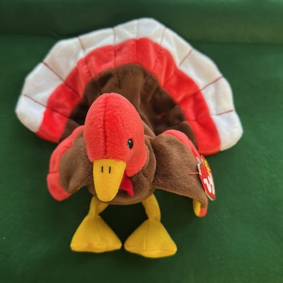 Beanie Baby “Gobbles” Thanksgiving Turkey NWT Collectible 1997 - Picture 2 of 5